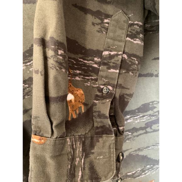 Columbia River Lodge button up shirt deer print on green XL - Picture 8 of 10